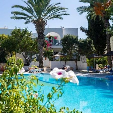 Nice Holiday Apartment Paphos Buitenkant foto