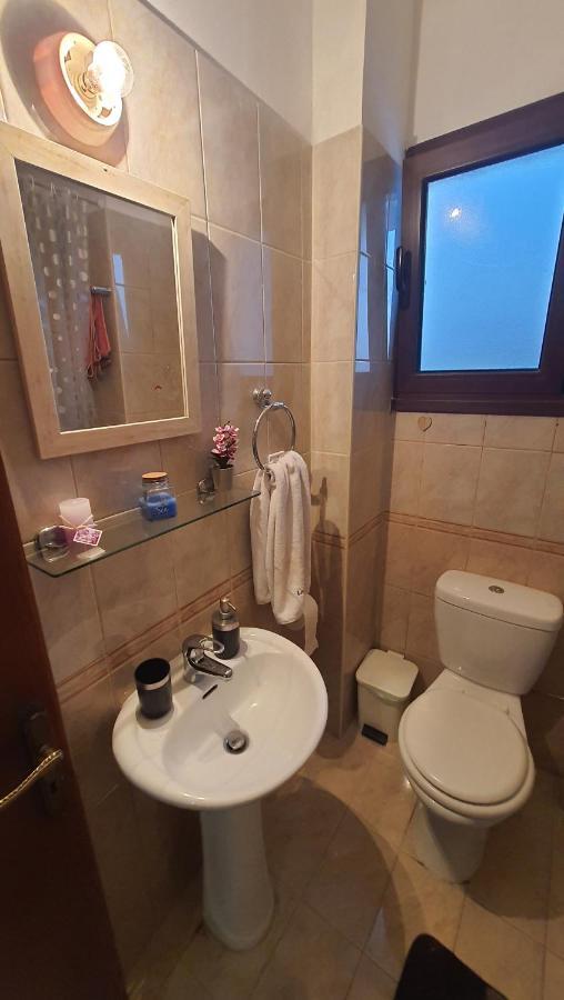 Nice Holiday Apartment Paphos Buitenkant foto