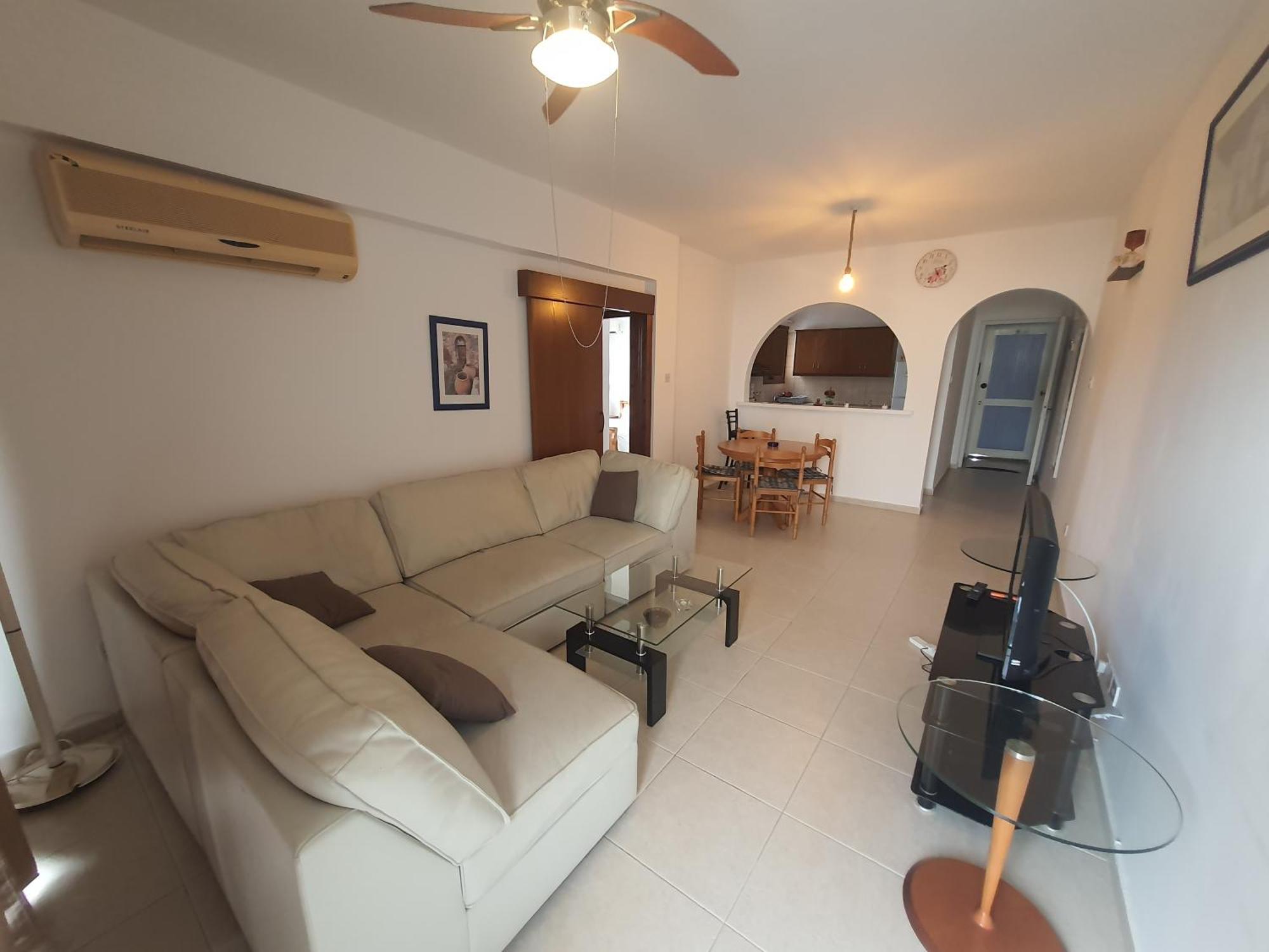 Nice Holiday Apartment Paphos Buitenkant foto